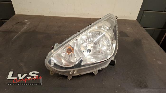 Mitsubishi Space Star Phare gauche