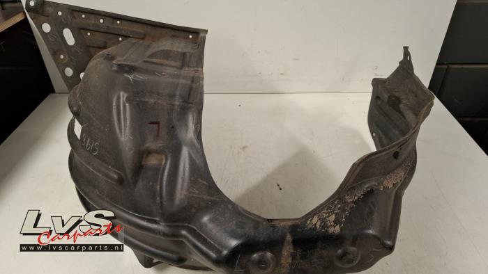 Mitsubishi Space Star Passage de roue