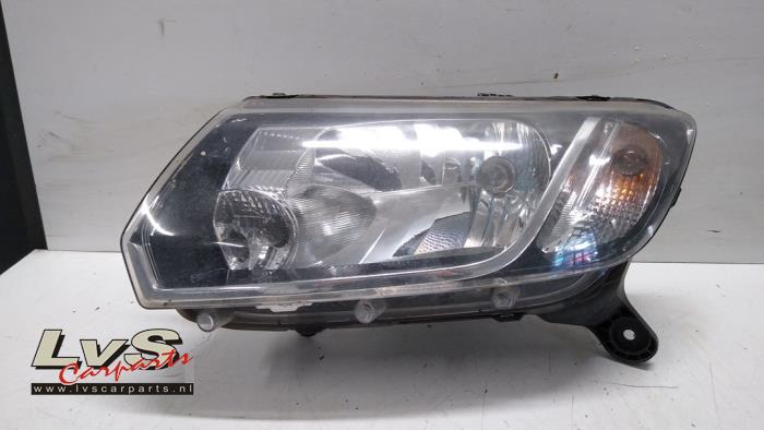 Dacia Sandero Headlight, left
