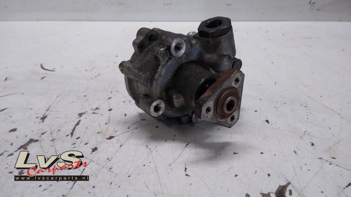 Dacia Sandero Power steering pump