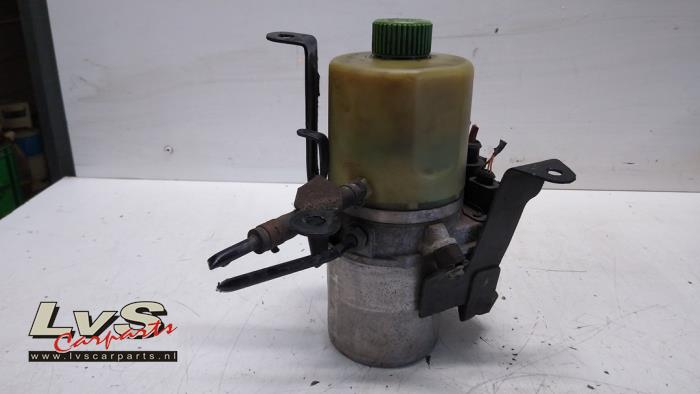 Volkswagen Polo Lenkkraftverstärker Pumpe
