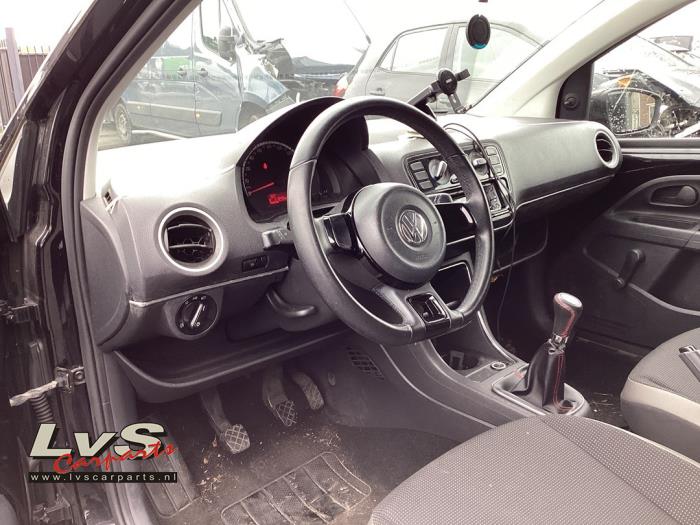 Volkswagen UP Airbag set + dashboard