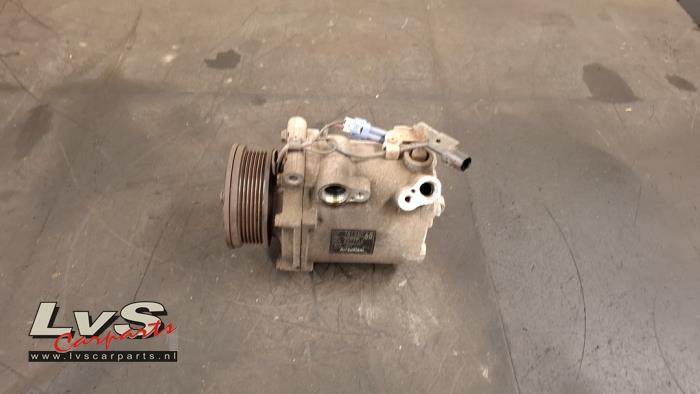 Mitsubishi Outlander Air conditioning pump
