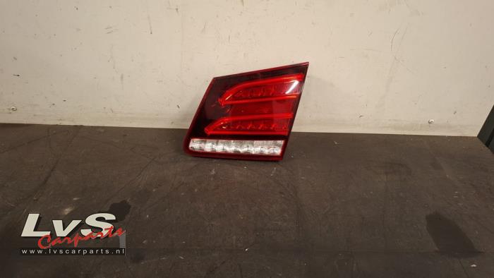 Mercedes E-Klasse Rücklicht rechts