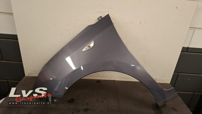 Hyundai I10 Front wing, left