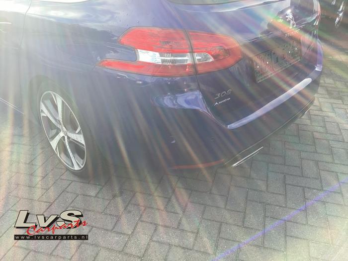 Peugeot 308 Pare-chocs arrière