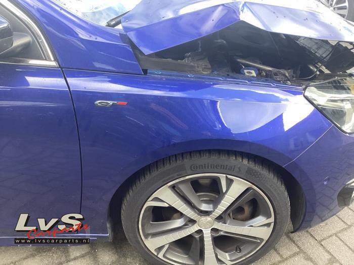 Peugeot 308 Aile avant droite