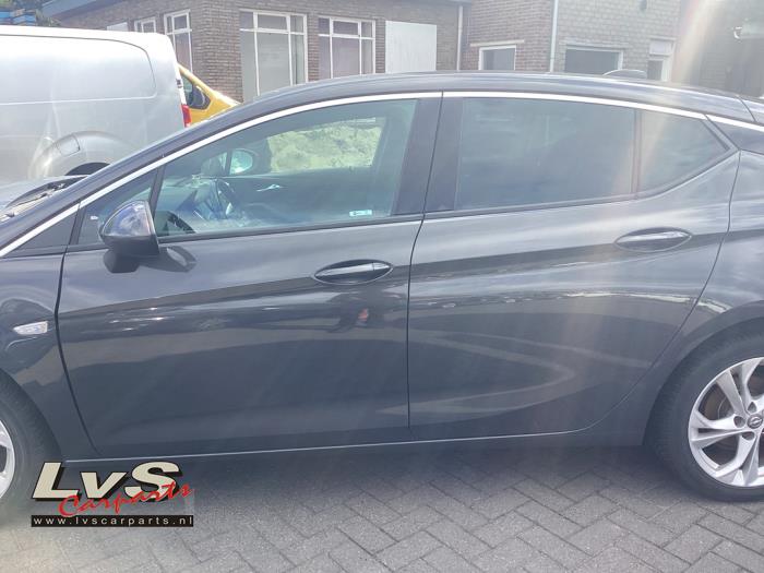 Opel Astra Portier 4Deurs links-voor