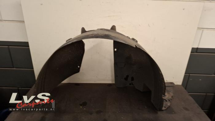 Citroen C4 Cactus Radkasten