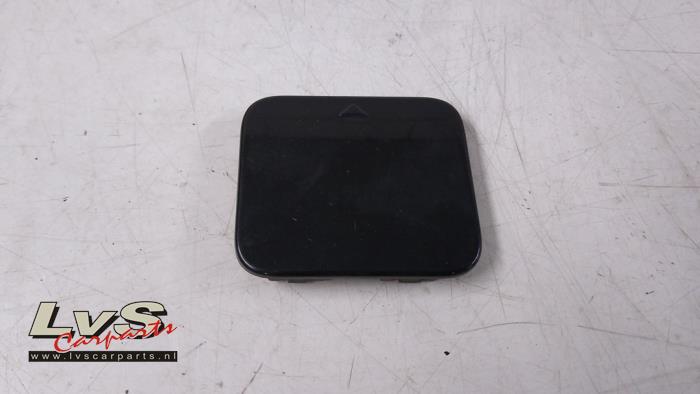 BMW 3-Serie Rear towing eye cover