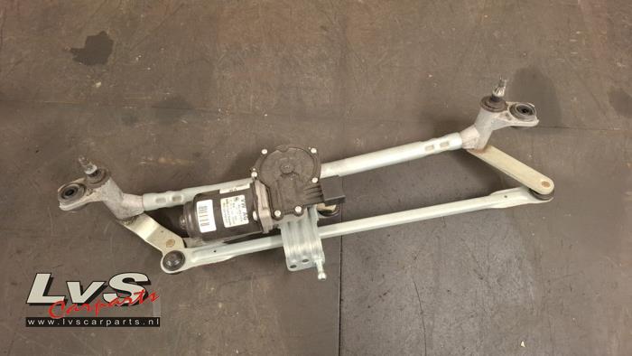 Volkswagen Polo Wiper motor + mechanism