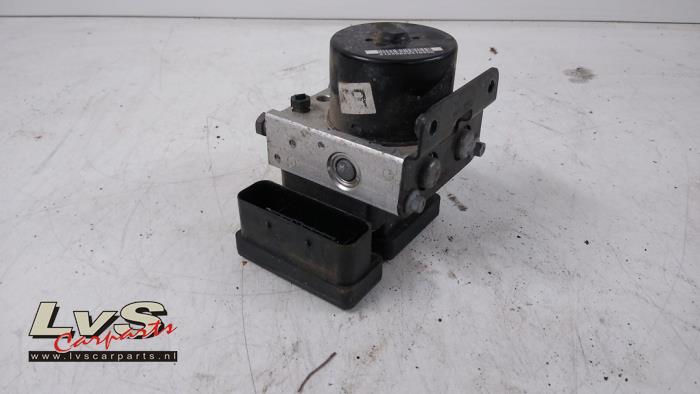 Ford Fiesta ABS pump