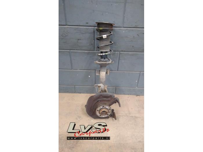 Volkswagen Polo Barre amortisseur avant droit