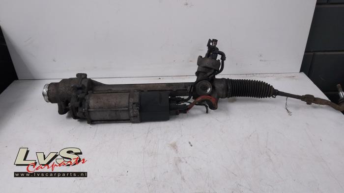 BMW 3-Serie Power steering box