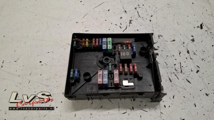 Volkswagen Caddy Sicherungskasten