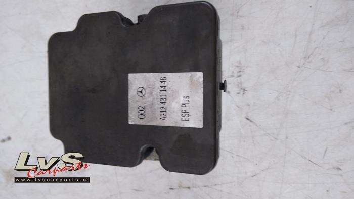 Mercedes E-Klasse ABS Pumpe