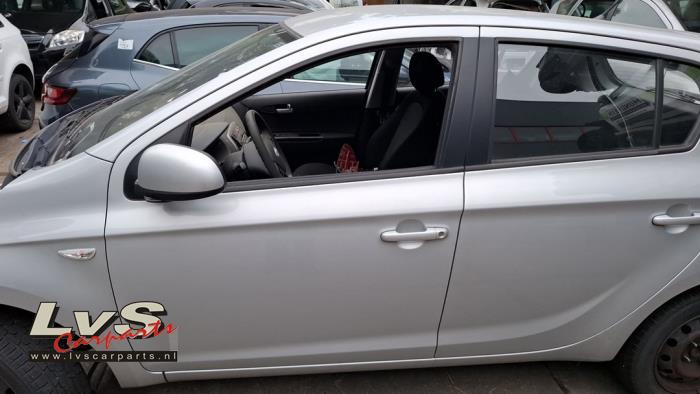 Hyundai I20 Portier 4Deurs links-voor