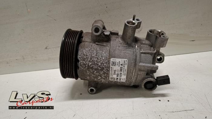Volkswagen Polo Air conditioning pump