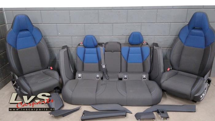 Lynk & Co 01 Kit revêtement (complet)