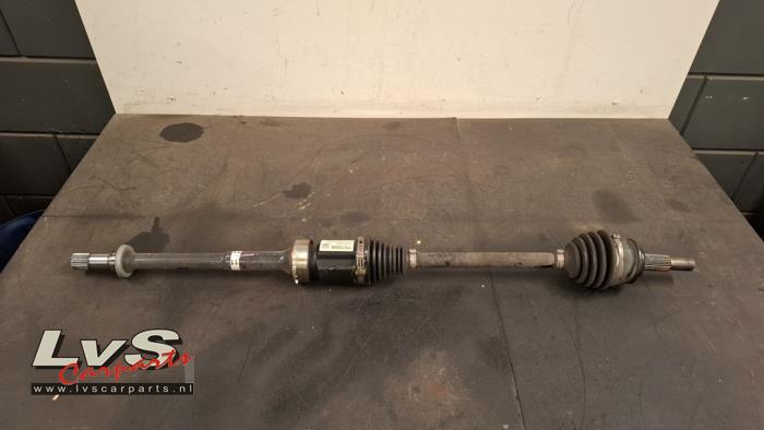 Mazda 2. Arbre de transmission avant droit