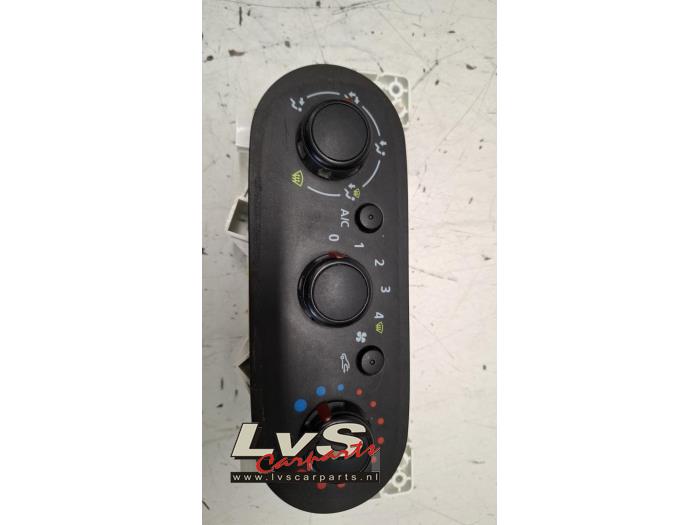 Renault Trafic Heater control panel