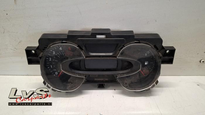 Renault Trafic Tacho - Kombiinstrument KM