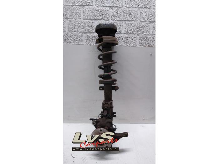 Renault Trafic Stoßdämpferstrebe links vorne