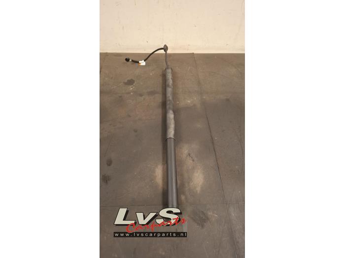 Lynk & Co 01 Gasdemper rechts-achter