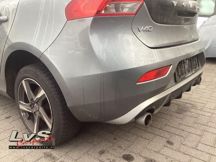 Volvo V40 Pare-chocs arrière