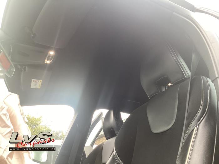 Volvo V40 Revêtement plafond