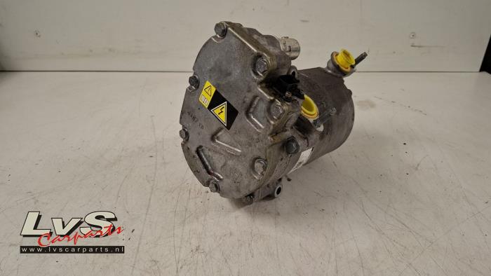 Lynk & Co 01 Klimapumpe