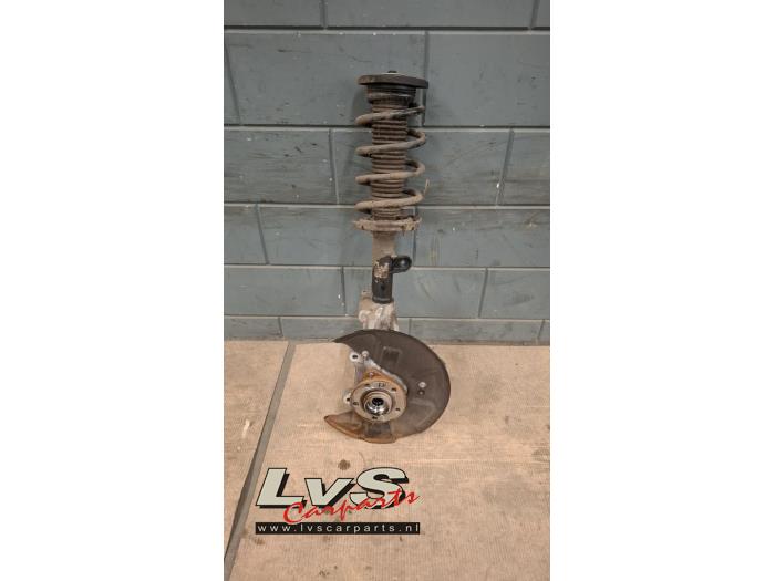 Lynk & Co 01 Barre amortisseur avant gauche