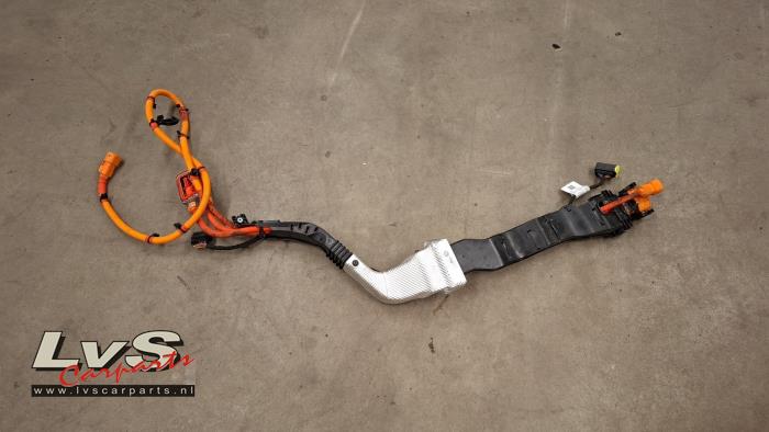 Lynk & Co 01 Hochspannungskabel