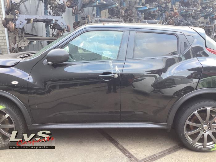 Nissan Juke Rear door 4-door, left