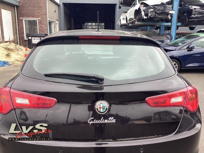 Alfa Romeo Giulietta Tailgate