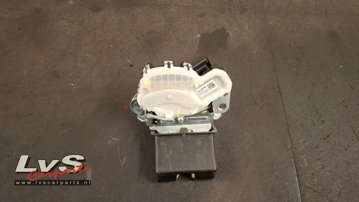 Suzuki Baleno Slotmechaniek Achterklep