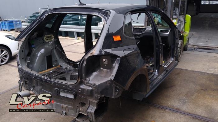 Volkswagen Polo Part coupé metal arrière droite