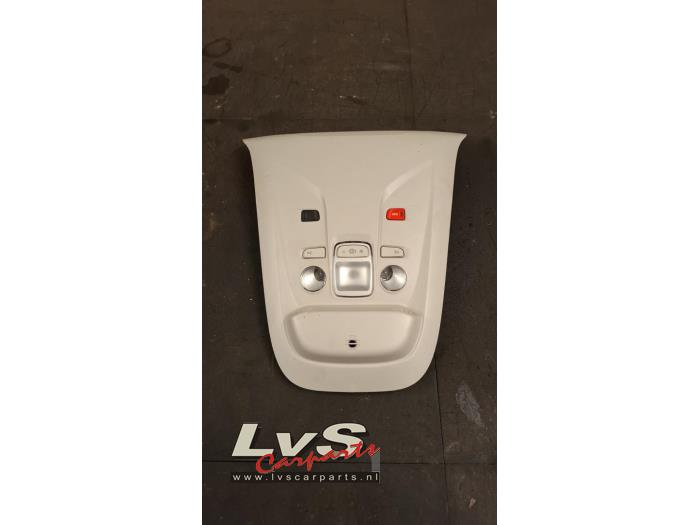 Toyota Pro-Ace City Eclairage intérieur avant