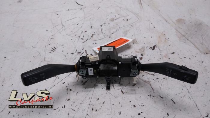 Volkswagen Caddy Steering column stalk