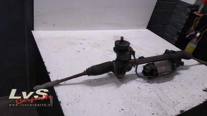 Servostyrningsbox från en Skoda Superb (3TAA) 1.8 TSI 16V 2009