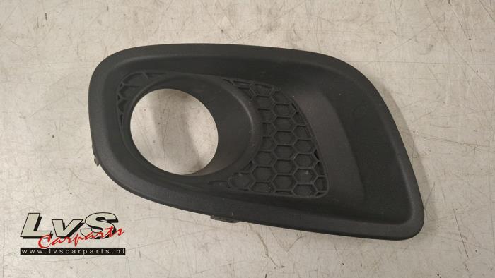 Fiat 500 Fog light cover plate, right