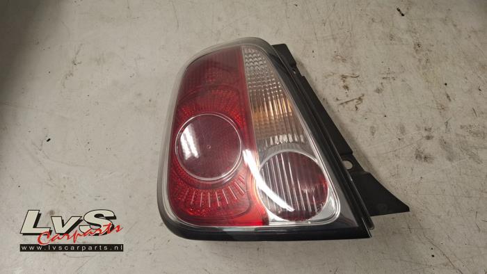 Fiat 500 Feu arrière gauche
