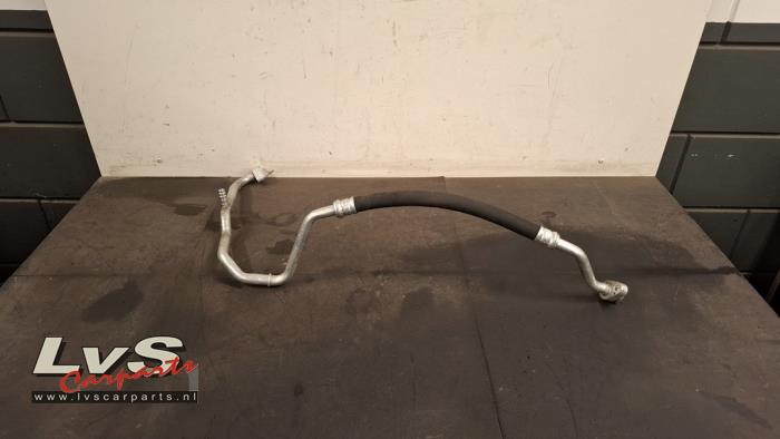 Volkswagen Caddy Air conditioning line