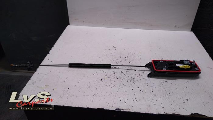 Volkswagen Caddy Automatic gear selector