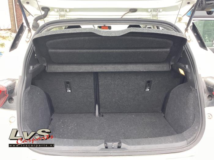 Nissan Micra Plage arrière