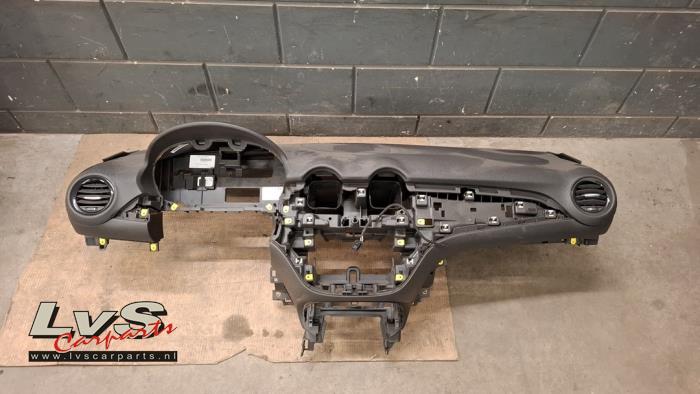 Opel Adam Dashboard