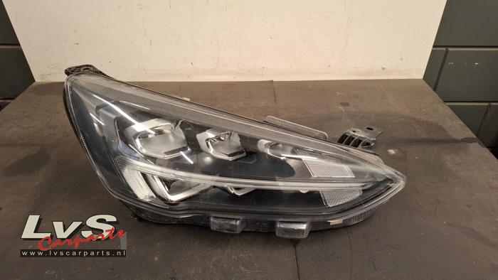 Ford Focus Phare droit