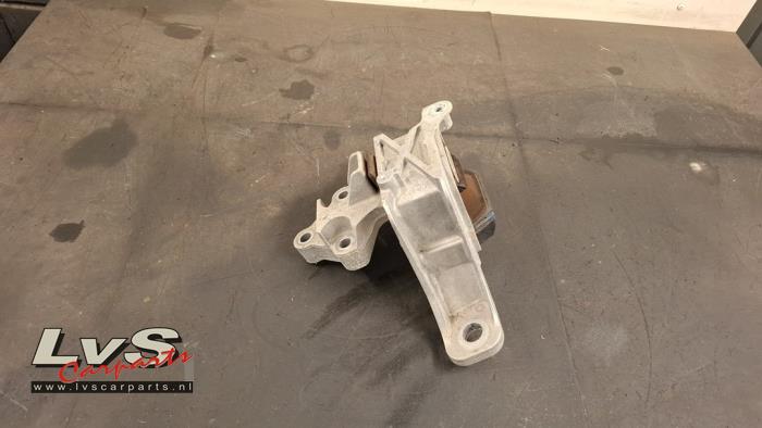 Ford Focus Support moteur