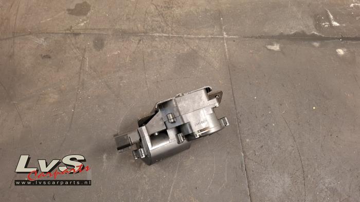 Opel Insignia Tailgate lock mechanism