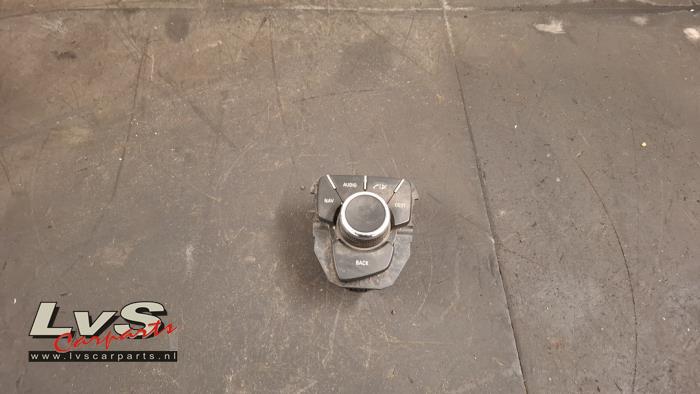 Opel Insignia Commutateur MMI